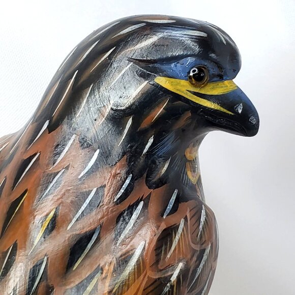 Vintage Action International Painted Stone Bird Figurine Falcon Hawk 5.25" tall - Picture 12 of 16